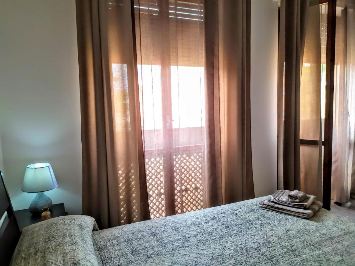 B&B Libellula Иглесиас Екстериор снимка