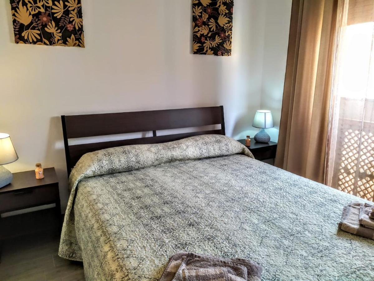 B&B Libellula Иглесиас Екстериор снимка