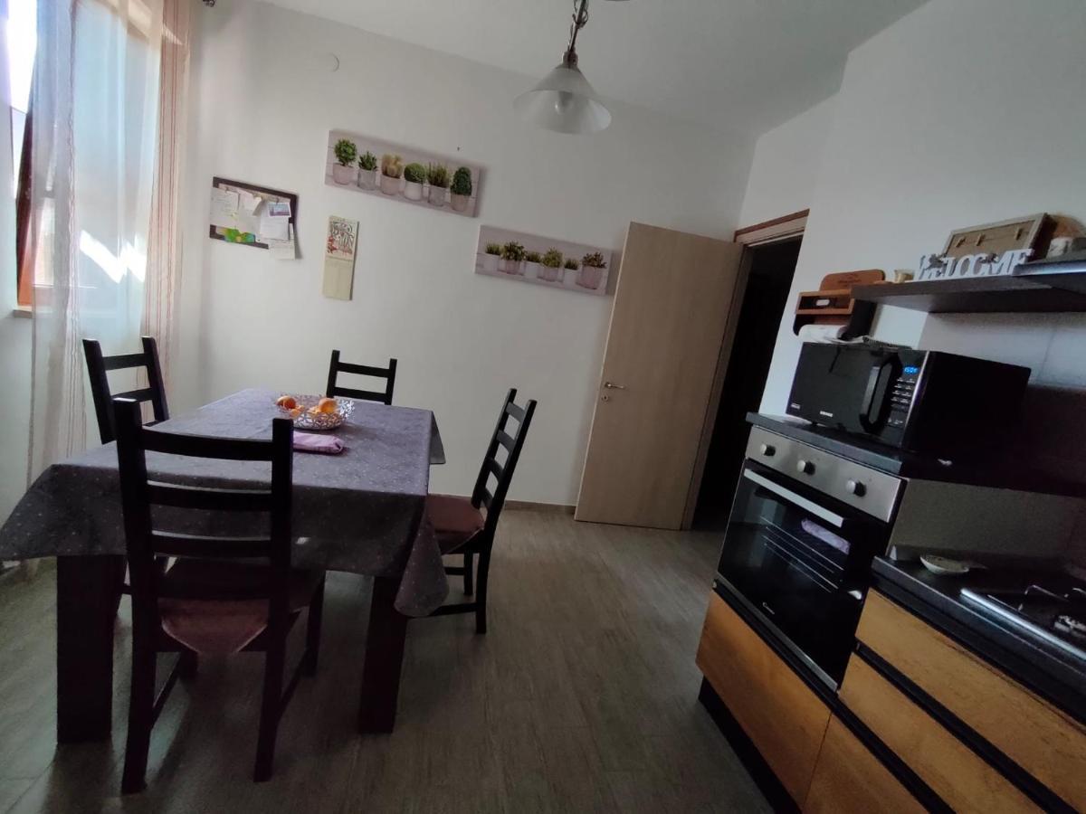 B&B Libellula Иглесиас Екстериор снимка